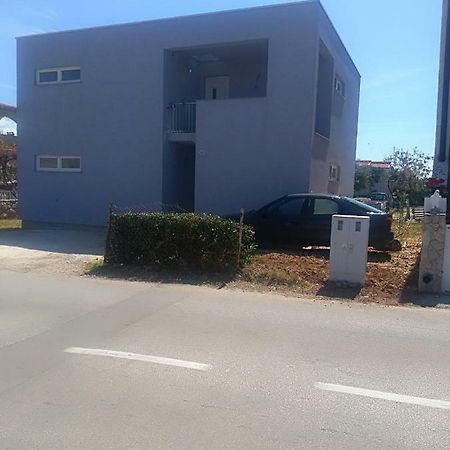 Apartments Bartol Vir Exterior photo